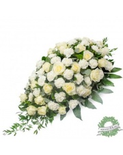 Wieniec pogrzebowy z białych kwiatów
