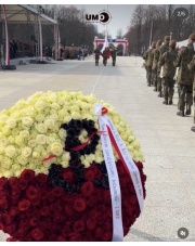 Wieniec wg. Własnej Koncepcji średnica minimum 80cm na stojaku